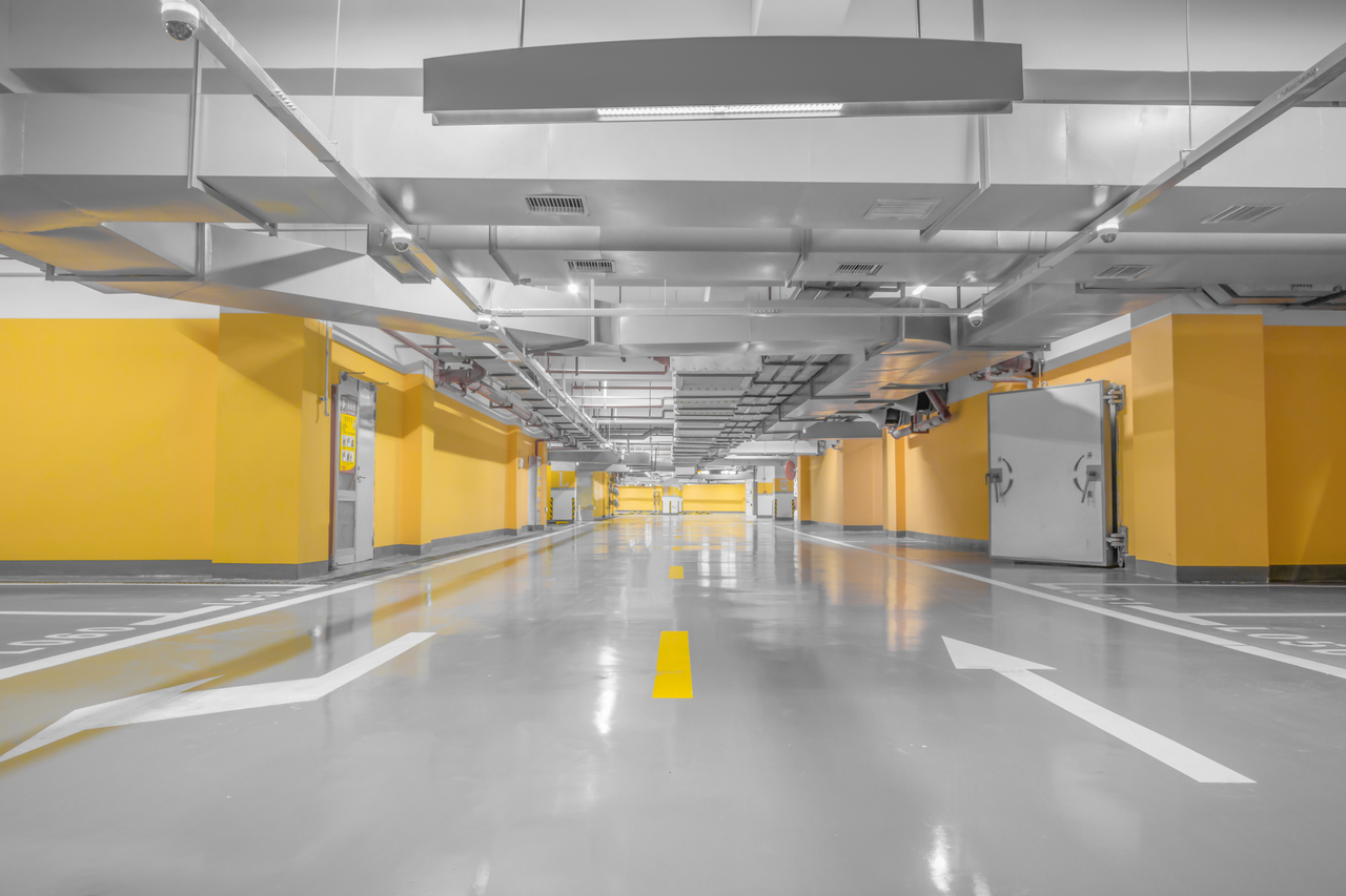 Долговечный наливной пол: факторы срока службы и правила ухода